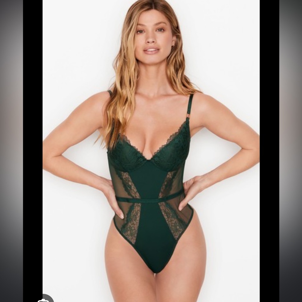 Victoria’s Secret Love by Victoria Lightly Lined Lace Trim Bodysuit